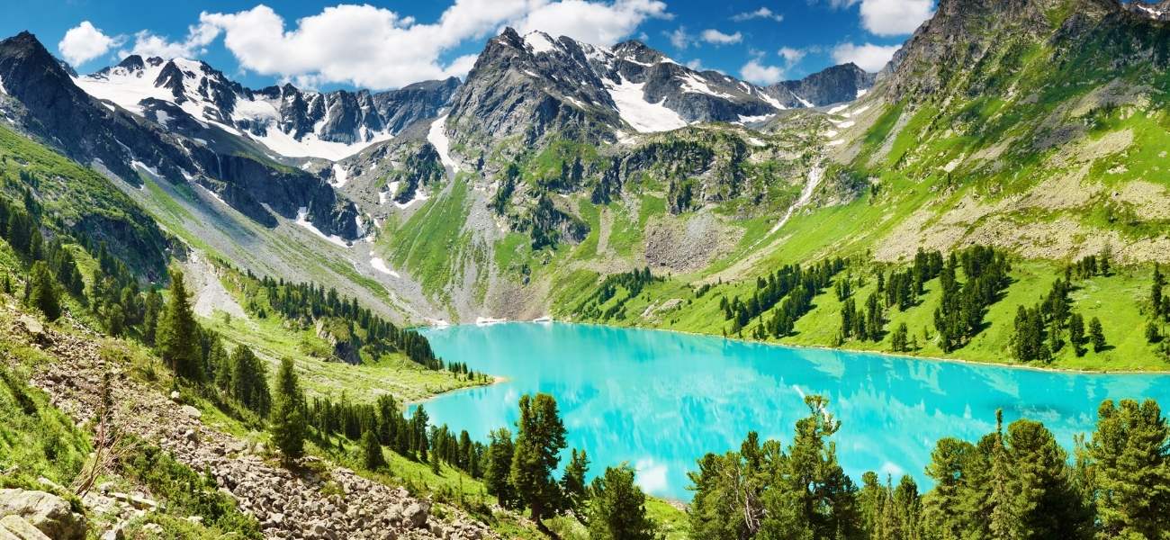 Classic Switzerland | Peaks, Lakes, and Alpine Trails